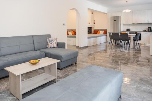 South Rhodes Villa | Kastrena House