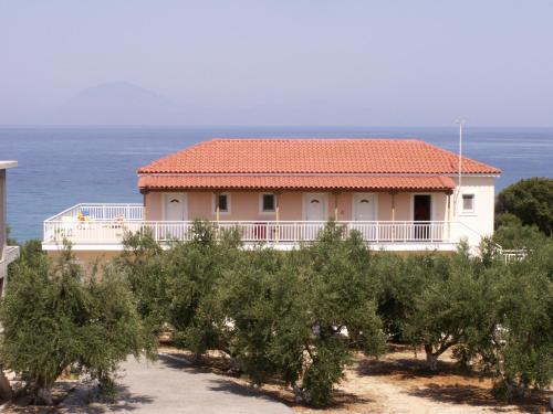 Andravida-Kyllini Apartment | Kastro Beach Hotel
