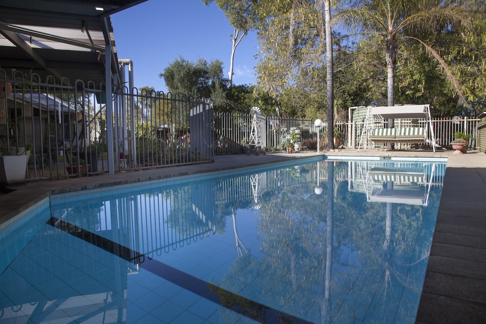 East Side Bed & Breakfast | Kathys Place Bed and Breakfast