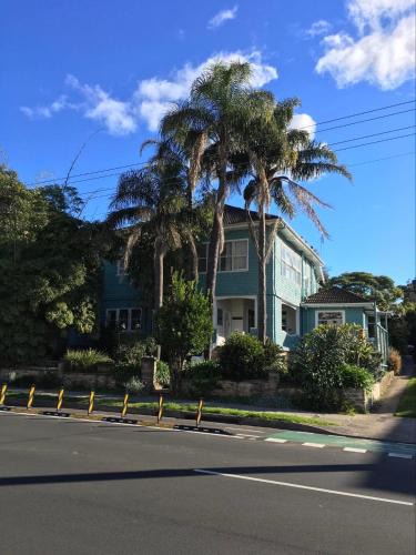 Wollongong CBD Hostel | Keiraleagh House