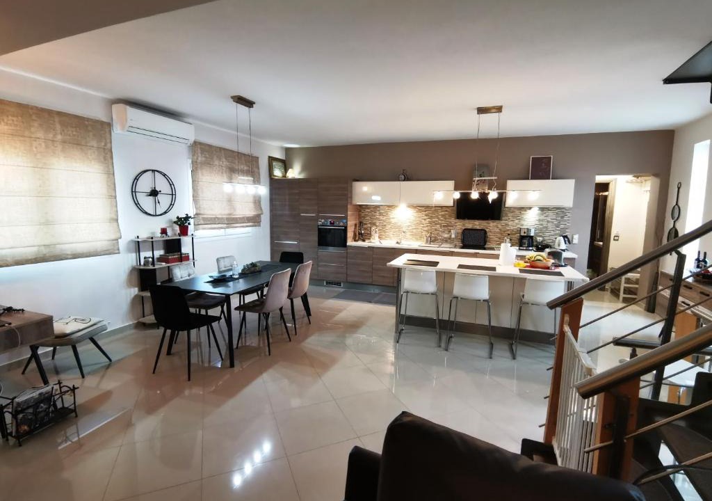 Alepou House | KEY POINT Town House
