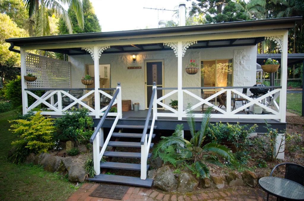 North Tamborine Resort | Kidd Street Cottages