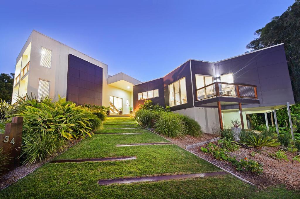 Port Macquarie House | Kilala - executive home