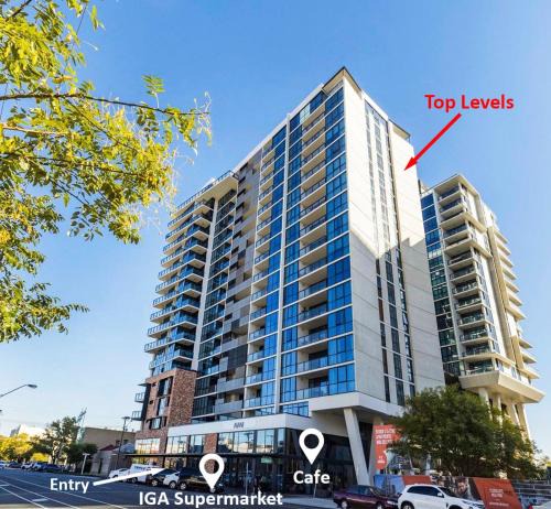 Adelaide Central Business District Apartment | King Deluxe on Franklin St with Pool, Gym, Sauna, Cafe, Wifi