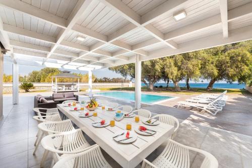 Kiotari Villa | Kiotari Dream beachfront villa