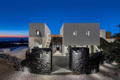 Finikia Hotel | Klοstrá Hotel