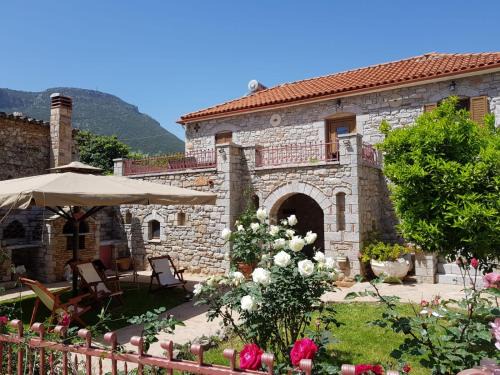 Leonidio House | Kleopatra House