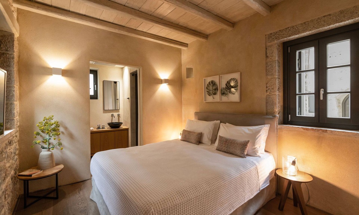 Oitylo House | Korona Boutique Hotel - Deluxe Room