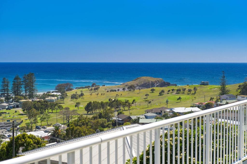 Crescent Head House | La Mer, 19 Dulconghi Street