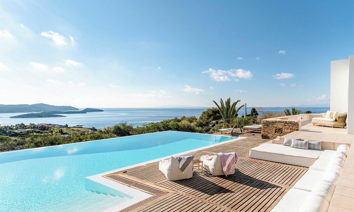 Finikas Villa | Laeticia - Seven Bedroom Villa, Sleeps 14