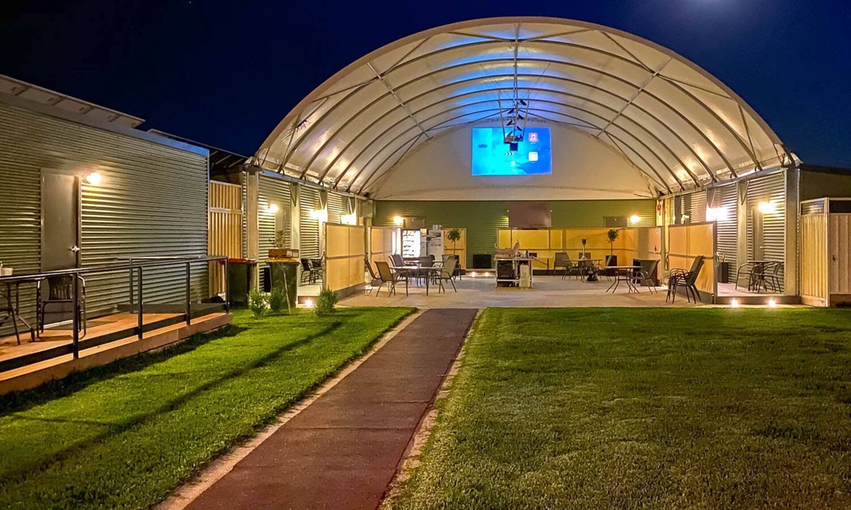 Sea Lake Hotel | Lake Tyrrell Accommodation LTA