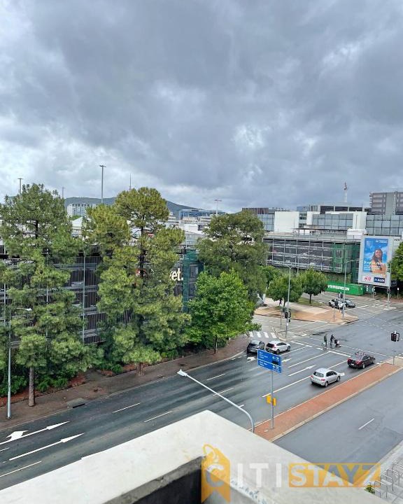 Canberra City Centre Apartment | Lavish & Oversized 1 Bd 1Bth - Centre of the CBD