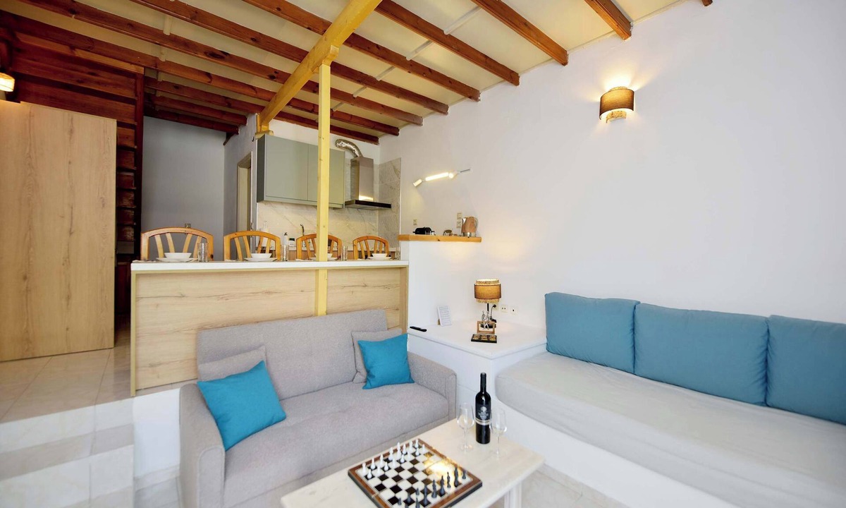 Filerimos Apartment | LiRi - Family paradise