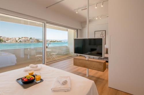 Khalkis Apartment | Live in style