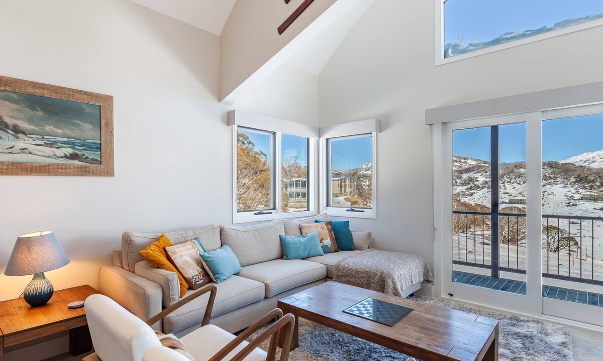 Perisher Valley Resort | Lodge Chalet (for 6), The Stables Resort Perisher