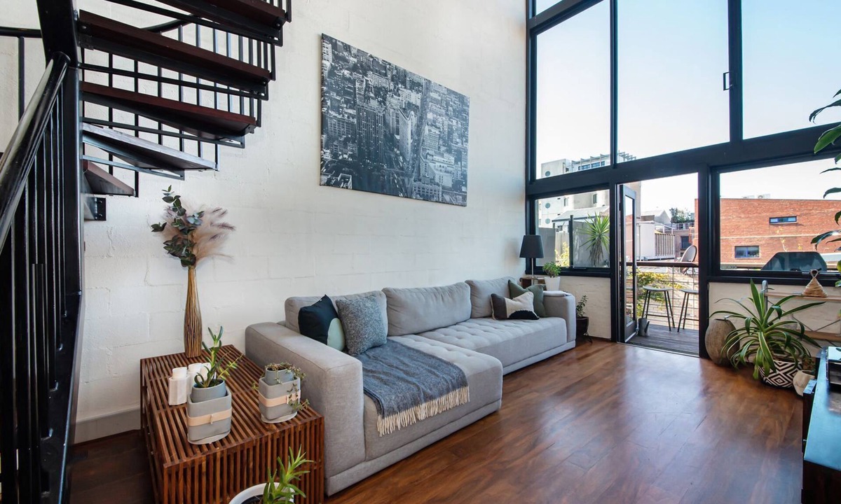 Richmond Apartment | Loft Living Close to the MCG