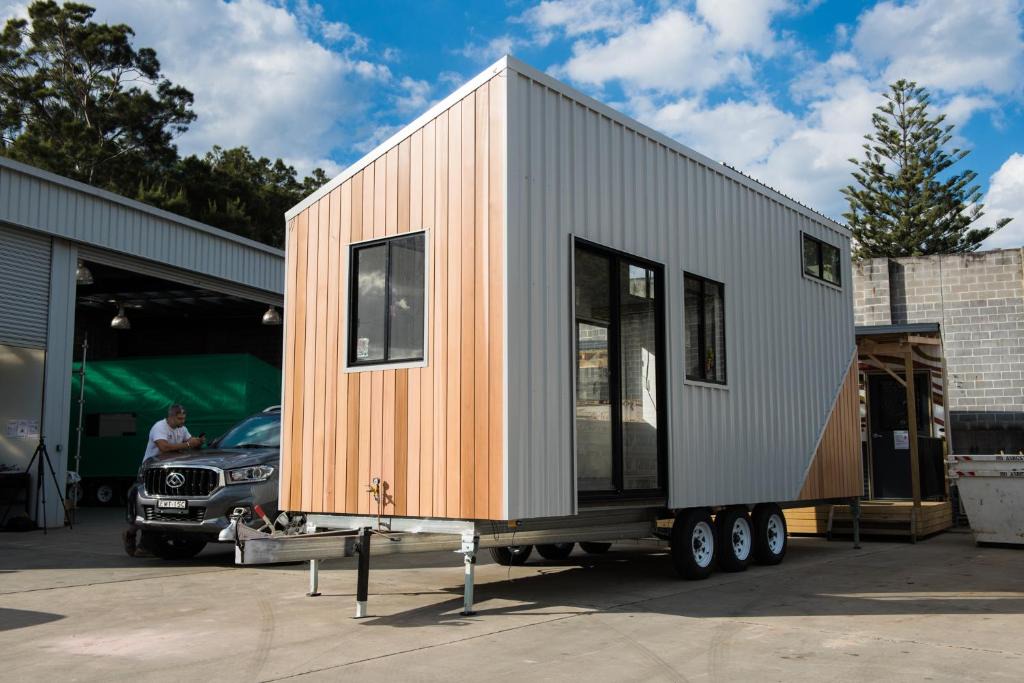 Lovedale House | Loft Tiny Home at Tatler Wines "Yaama"