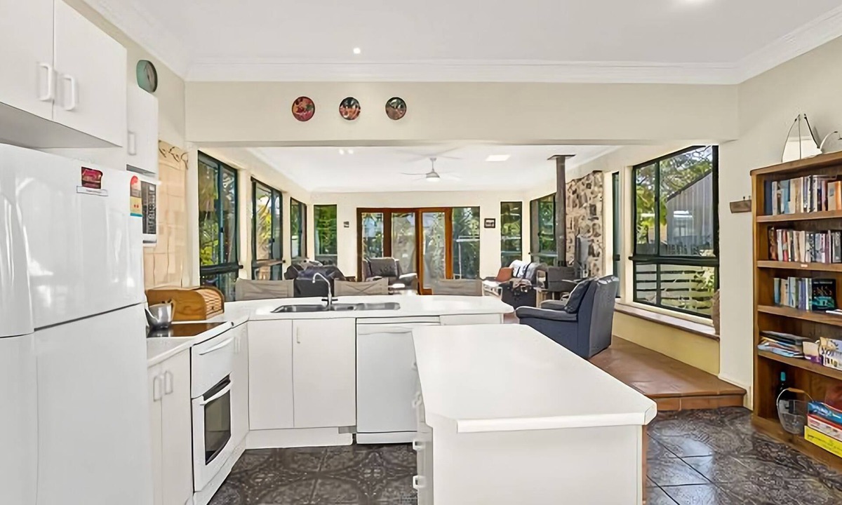 Mylestom House | Looking for a comfortable family home with the very best that coastal living has to offer?
