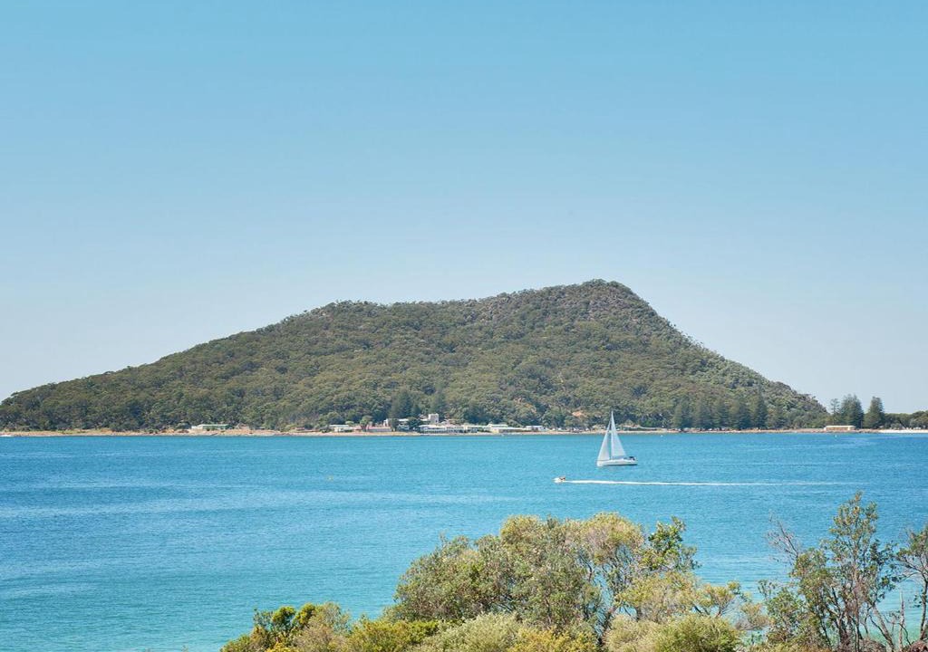 Luskin Lodge | Nelson Bay