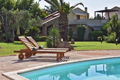 Sane Villa | Luxurious Sunny Villa near the beach with a pool