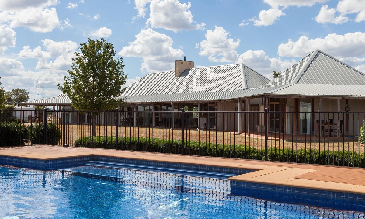 Gulgong Apartment | Luxury accommodation in a rural setting within the Mudgee region, NSW.