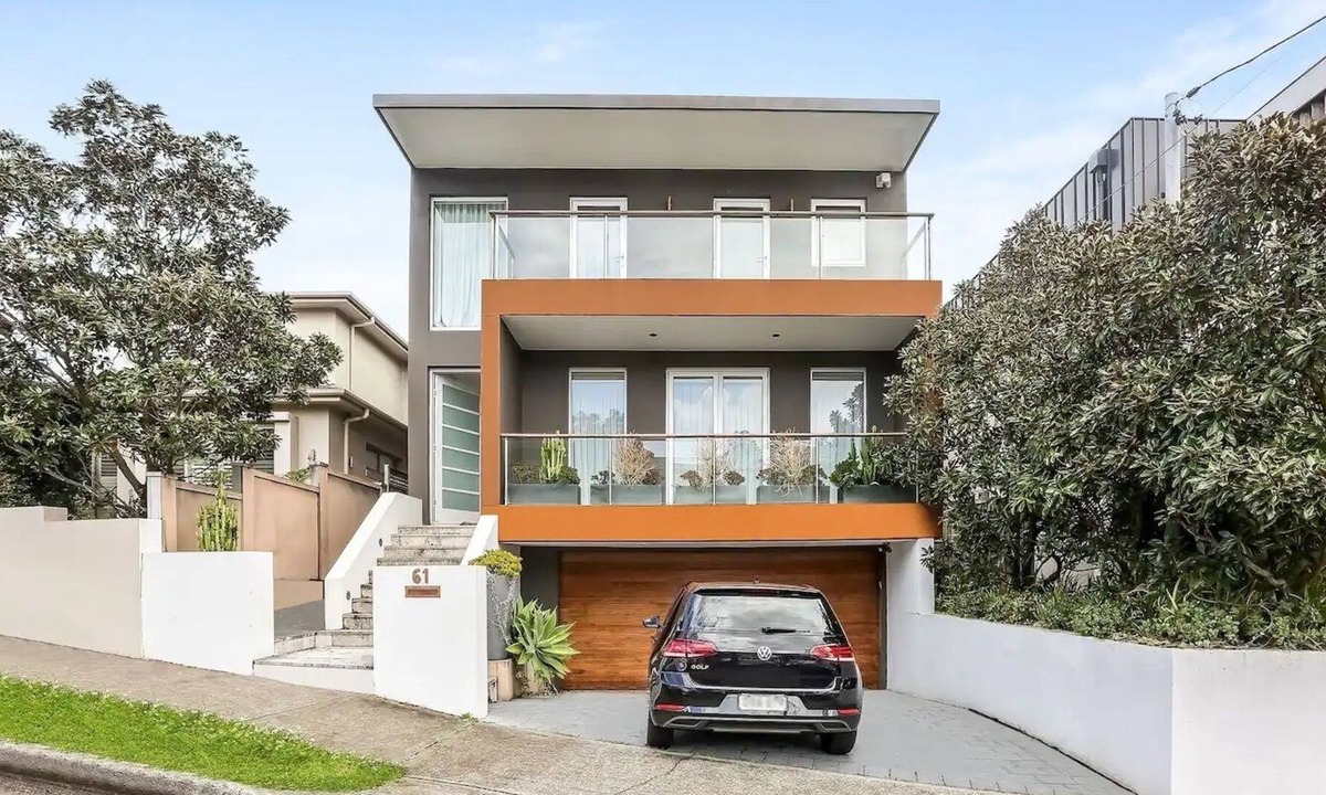 Rose Bay House | Luxury Home-Heated Pool-5 Bedrooms-4 Bathrooms