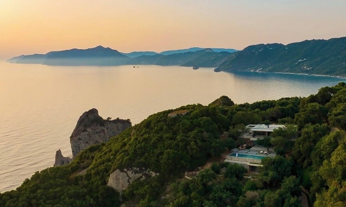 Pentati Villa | Luxury Villa Rocnrolla