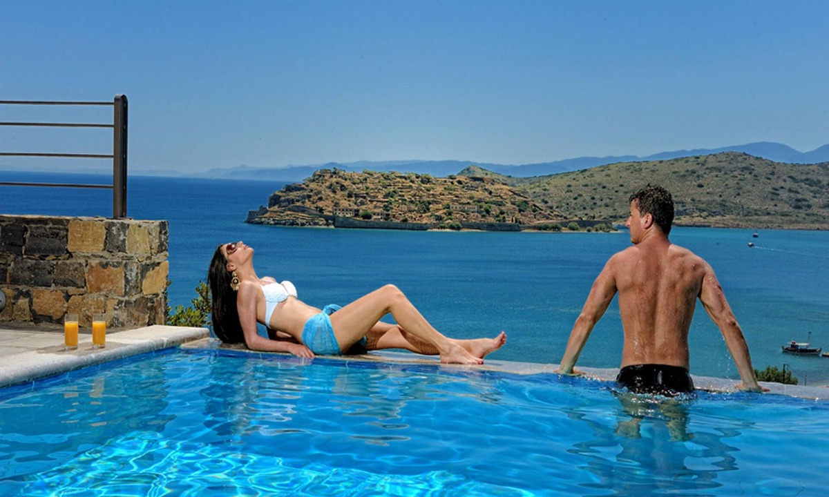Elounda Villa | Luxury Villas Complex In Plaka With Breathtaking Views & Private Pools