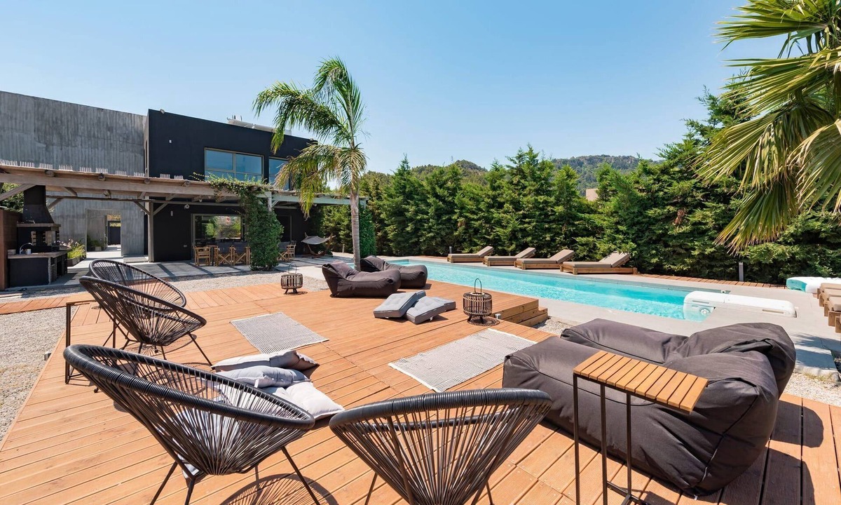 Filerimos Villa | Magnificent Ialysos Villa | 5 Bedrooms | Villa Mayuri | Spacious Terrace