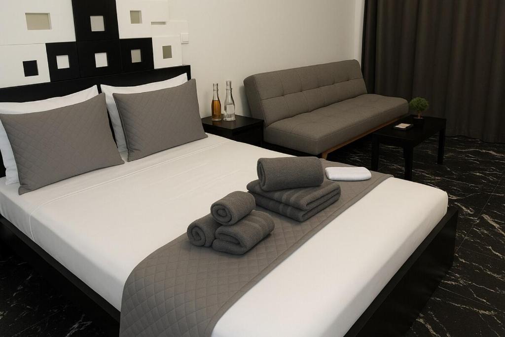 Kremasti Apartment | Maison Melpo Κatholikis Room