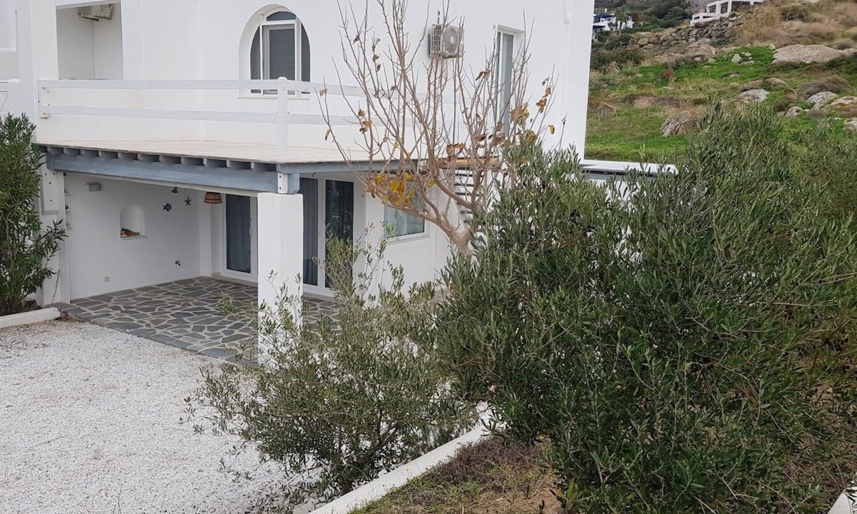 Maragas House | Maison sa Terrasse et son Jardin à 5 Minutes de la Plage Paradisiaque