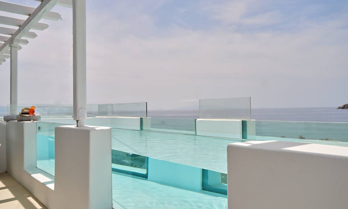 Elia Villa | Majestic Mykonos Suite | Luxury Suite with Panoramic Sea View