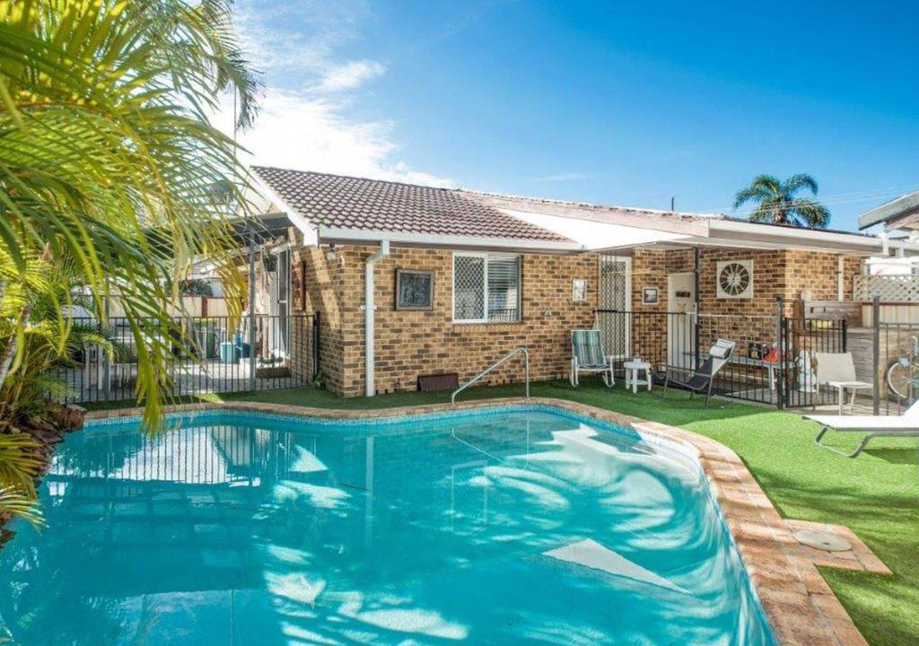 The Entrance House | Manning Pool House