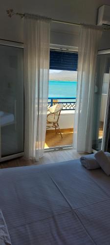 Elafonisos Apartment | Mar Azul Σπίτι δίπλα στην παραλία και στο κέντρο!