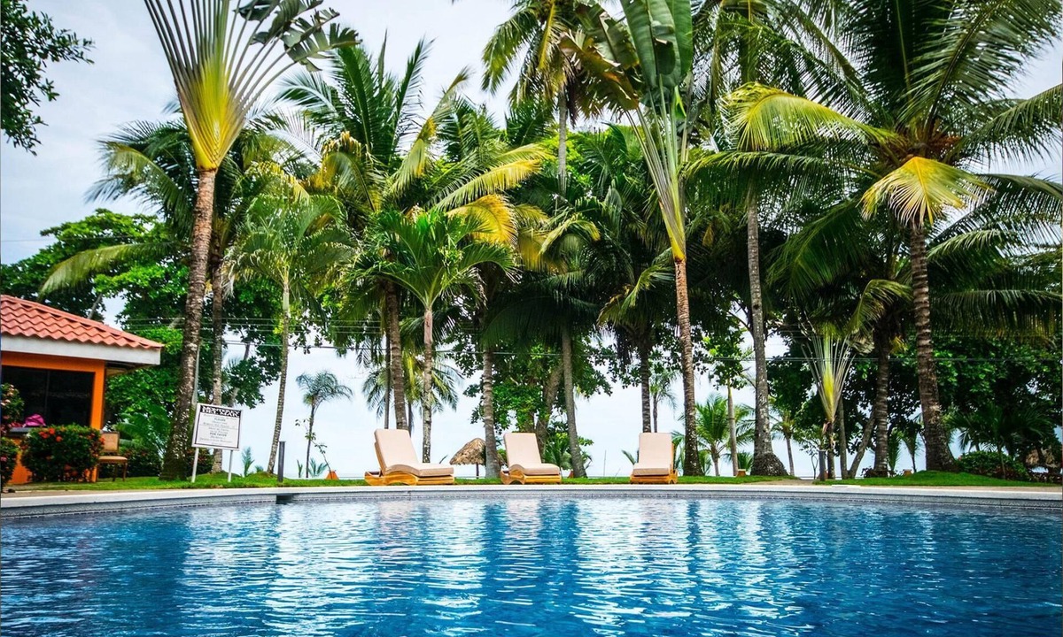 Esterillos Este Hotel | Marenaz Oceanfront Resort