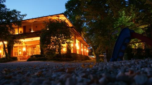 Naousa Hotel | Margaret's Island Hotel