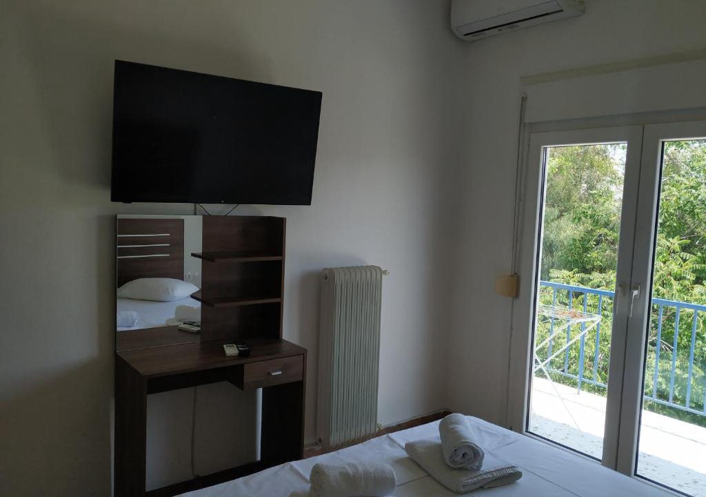 Korinthos Apartment | Market