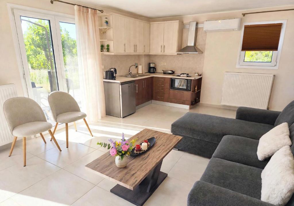 Kalambaka Apartment | Meteora countryside villa