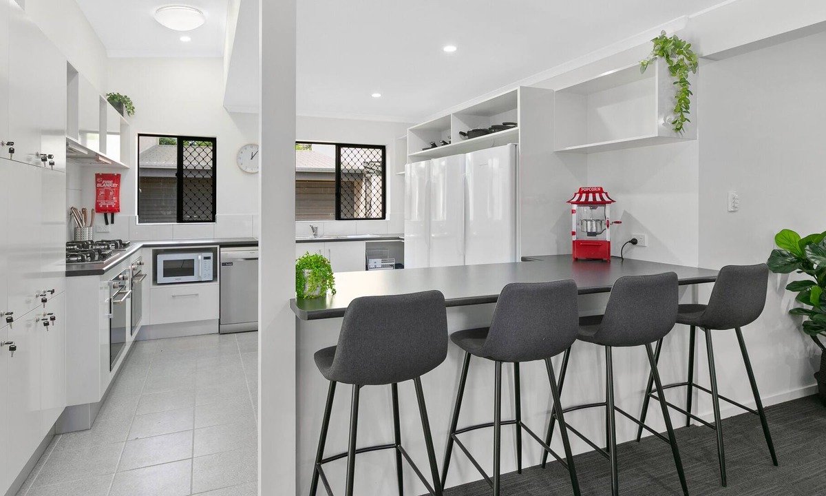 Parramatta Park Apartment | MiHaven Student Living - Queen Room with Accessible Bathroom