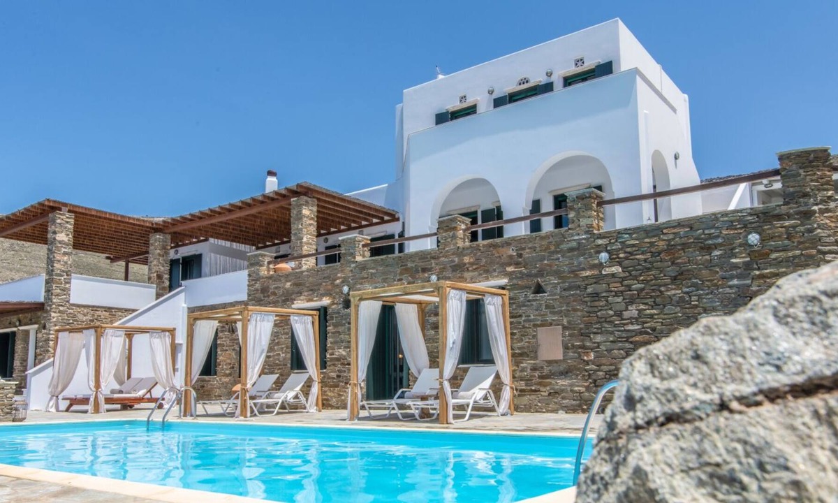 Exomvourgo Villa | Miléia Villa Tinos | Villa in Tinos Island