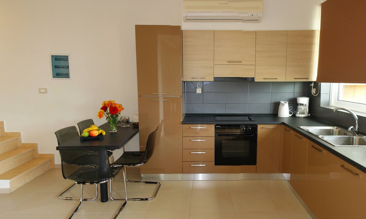 Killini Villa | Minimal architecture villa 2 minutes walking from the beach