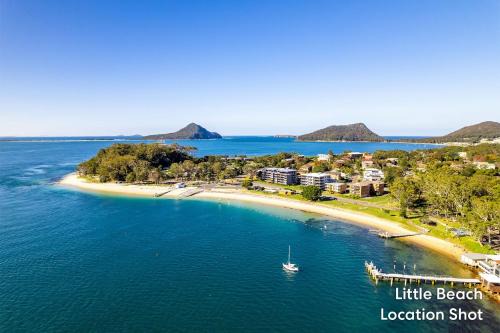 Nelson Bay Apartment | Mistral Court 14 across the road from the beach