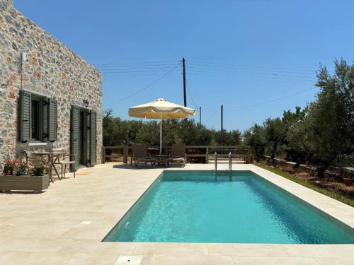 Kardamyli House | Mitso's House Mani