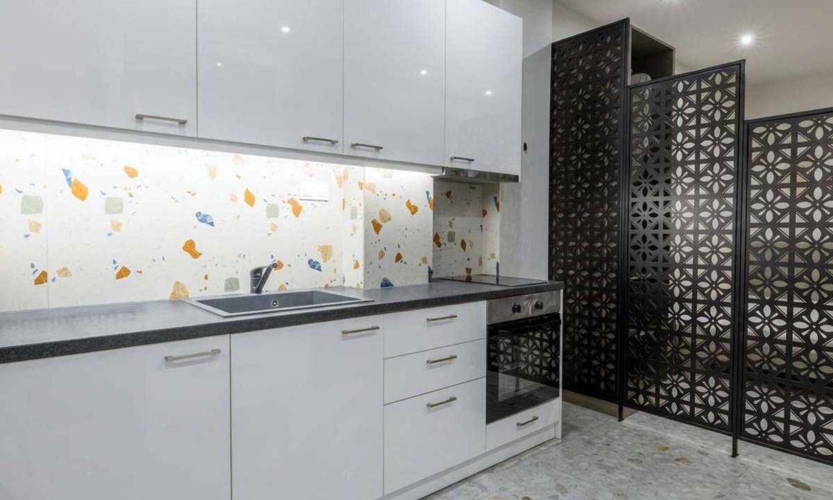 Thessaloniki City Centre Apartment | Modern Prime Location Apt in Thessaloniki Center