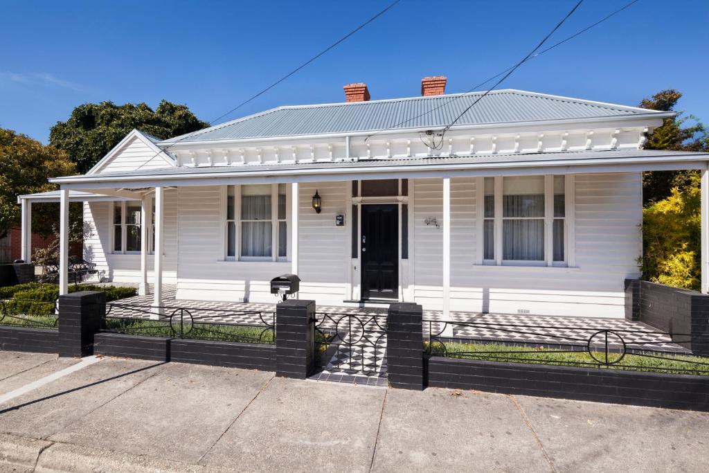 Montabella | Ballarat