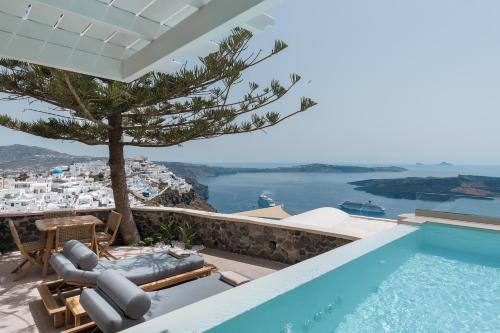 Firostefani Apartment | Morfes Luxury Suites by Caldera Houses