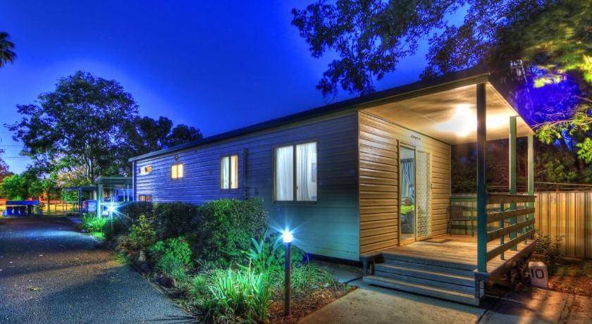 Narrabri Hotel | Motel ∙ 6 guests
