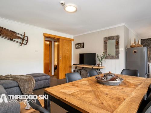 Mowamba | Thredbo