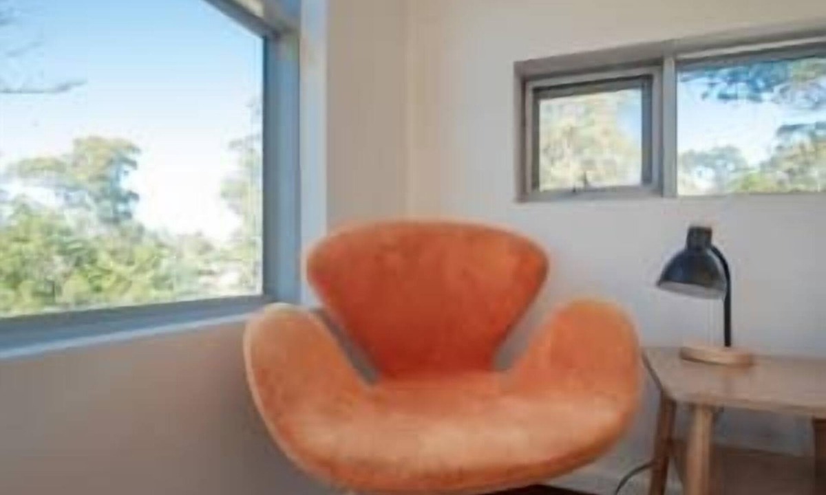 Trevallyn Cabin | Mr. Wooden Box Bush Retreat: 5 minutes from CBD