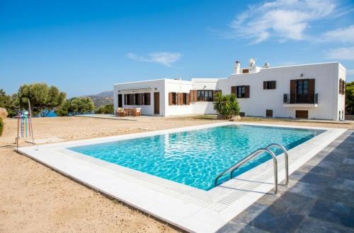 Kontos Villa | My Way Kavos Villa